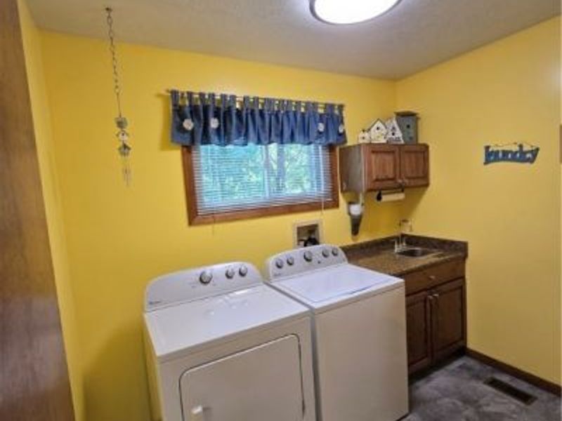 7495 Morley Road, Concord Township, OH 44060 Photo 12