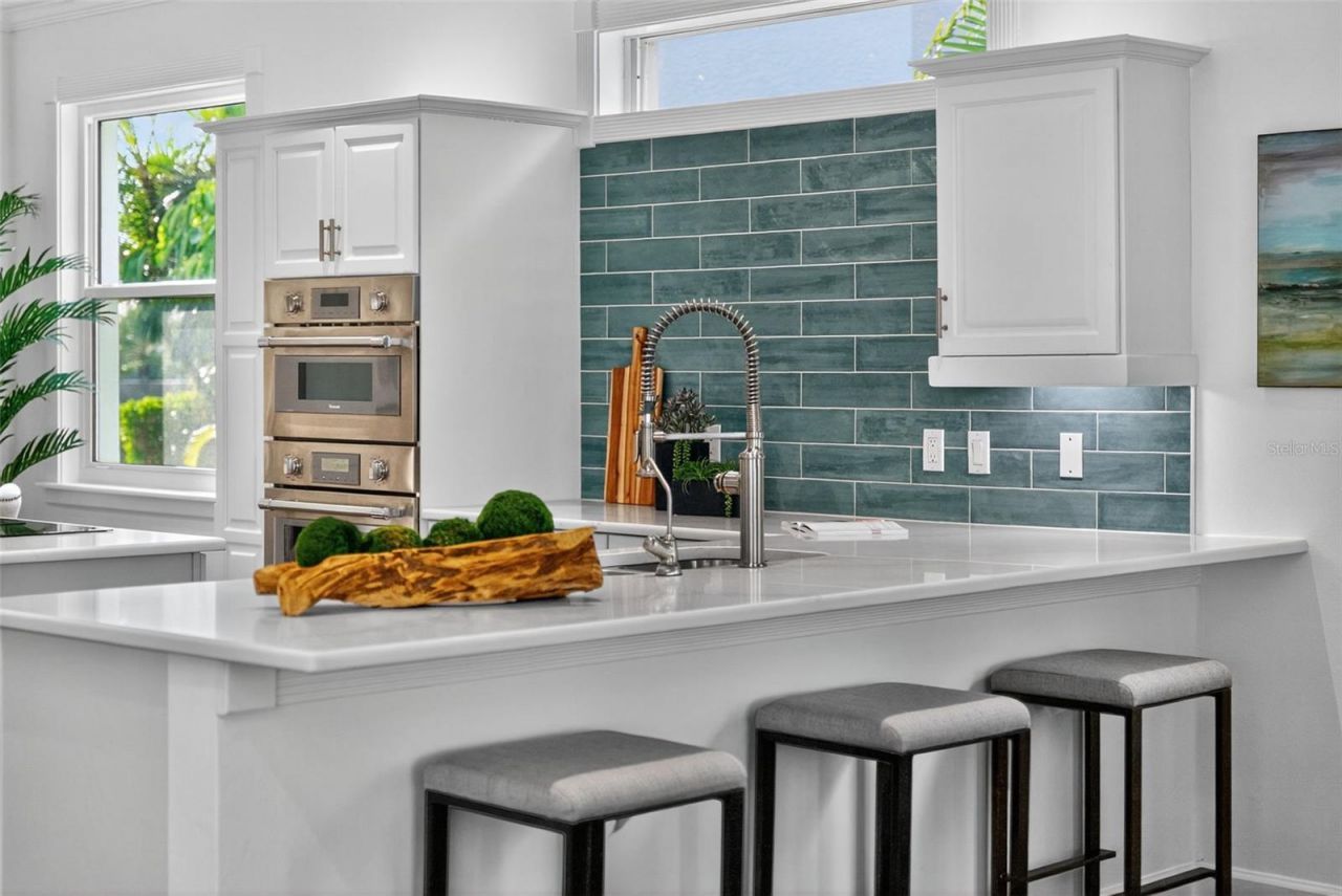 3488 Mistletoe Lane, Longboat Key, FL 34228 Photo