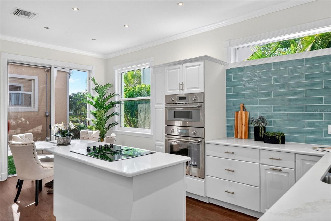 3488 Mistletoe Lane, Longboat Key, FL 34228 Photo