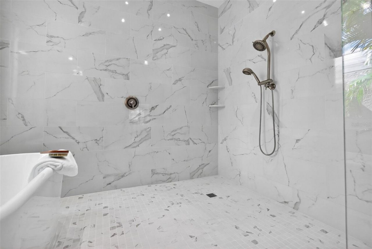 3488 Mistletoe Lane, Longboat Key, FL 34228 Photo