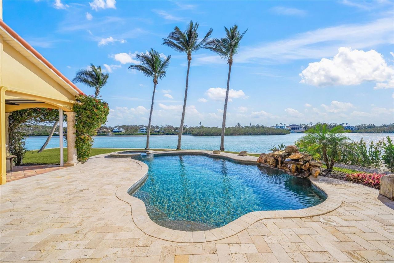 929 Casey Cove Drive, Nokomis, FL 34275 Photo