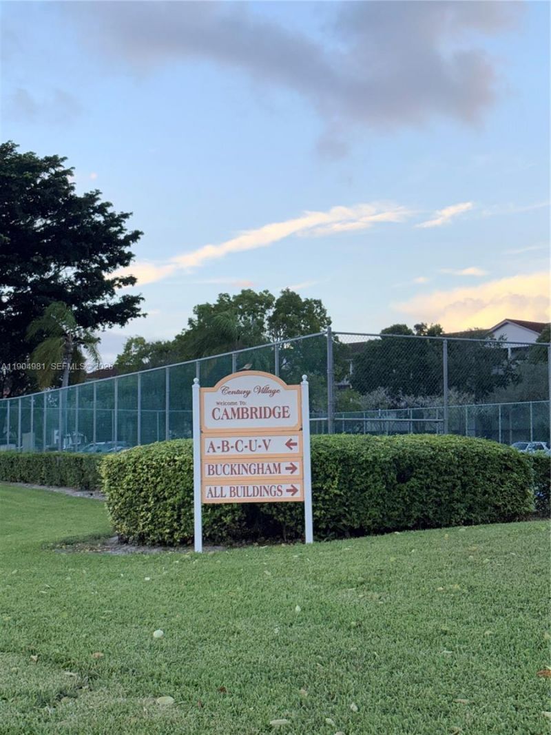 1300 SW 124th Ter, Unit 304P, Pembroke Pines, FL 33027 Photo