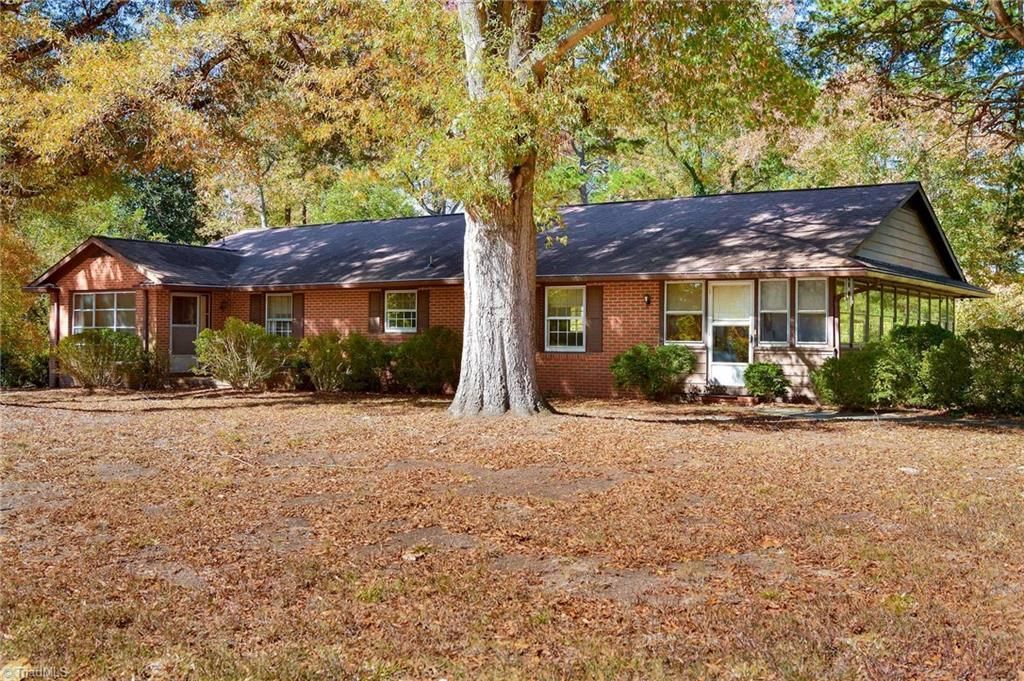 1706 Windsor Drive, High Point, NC 27262 Main Photo
