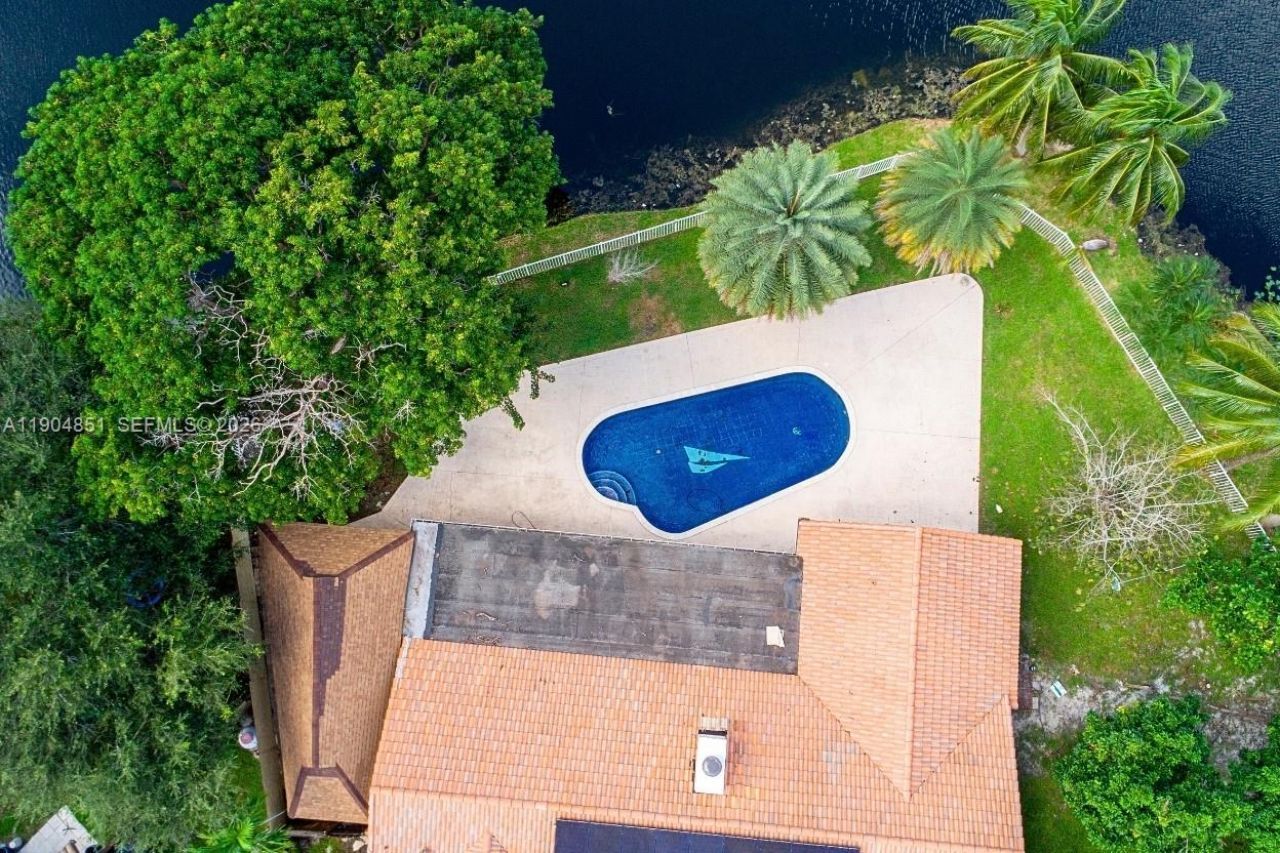 9881 SW 1st Ct, Plantation, FL 33324 Photo