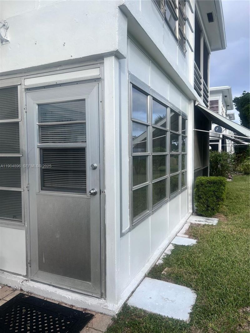 2501 W Golf Blvd, Unit 128, Pompano Beach, FL 33064 Photo