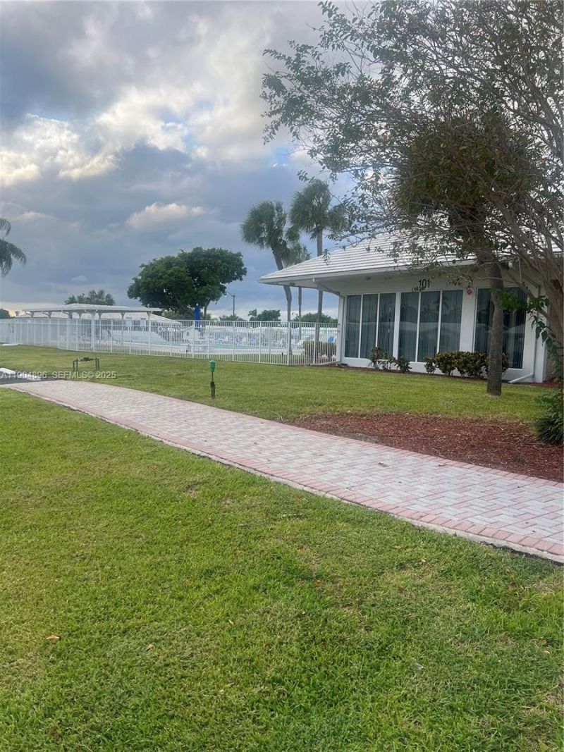 2501 W Golf Blvd, Unit 128, Pompano Beach, FL 33064 Photo