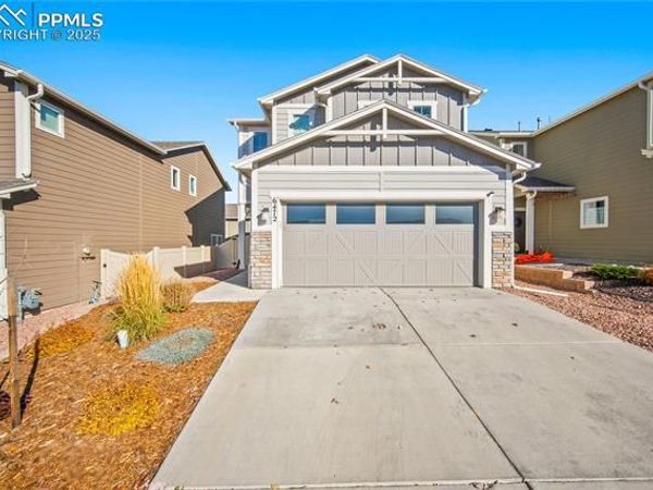 6472 Barr Point, Colorado Springs, CO 80924