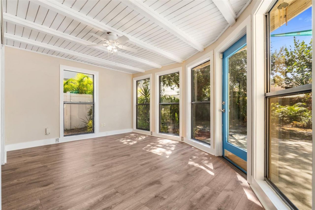 2380 Bay St, Sarasota, FL 34237 Photo