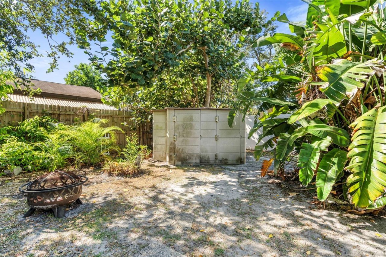 2380 Bay St, Sarasota, FL 34237 Photo