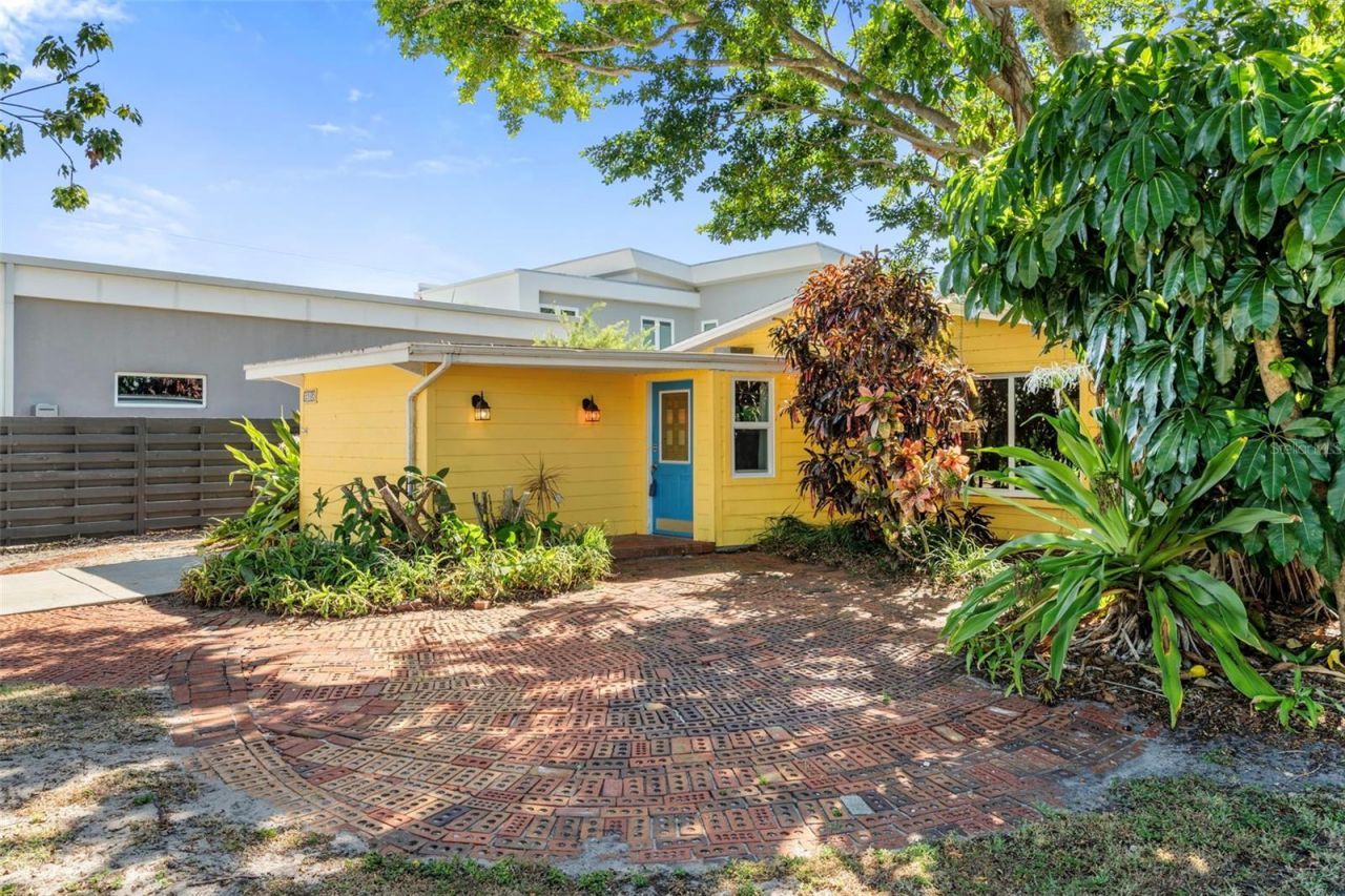 2380 Bay St, Sarasota, FL 34237 Photo