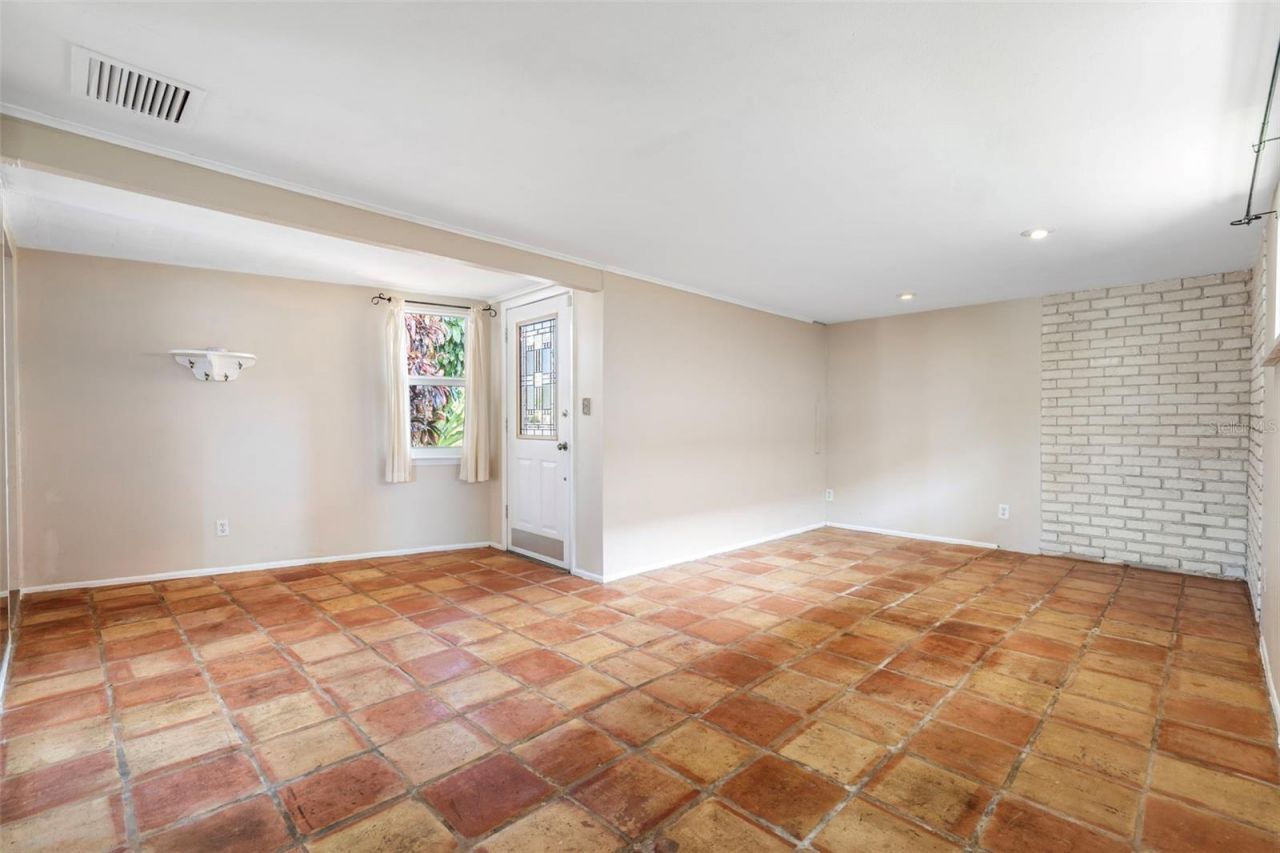 2380 Bay St, Sarasota, FL 34237 Photo