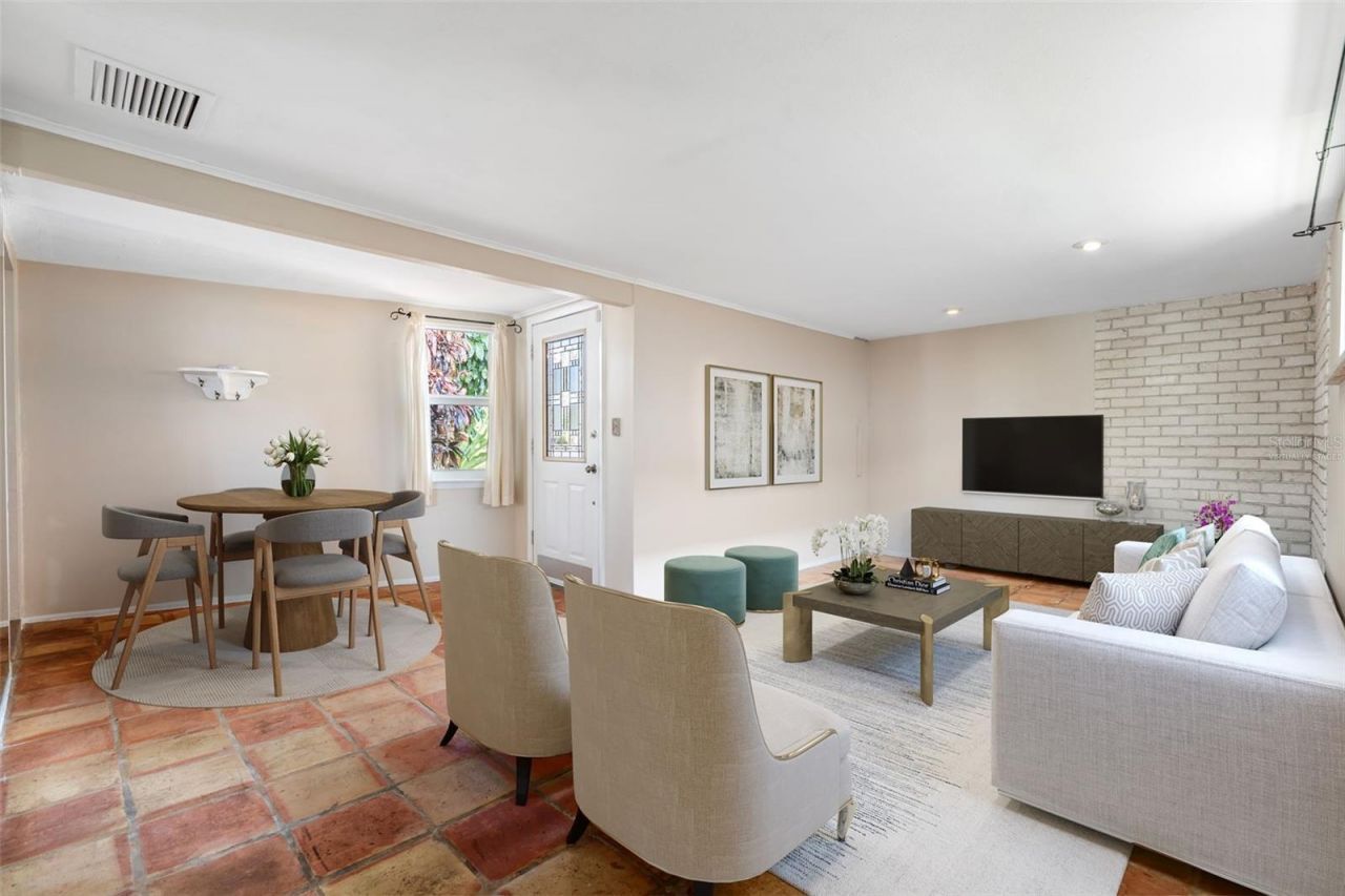 2380 Bay St, Sarasota, FL 34237 Photo