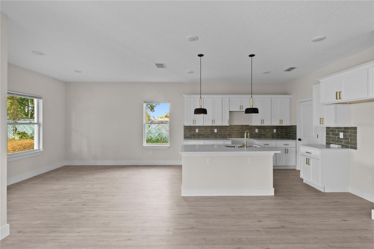 2102 Ashland Boulevard, Orlando, FL 32808 Photo