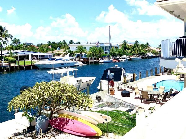 2735 NE 28 Court, Lighthouse Point, FL 33064