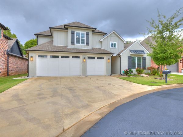 9745 E 116th Place S, Bixby, OK 74008