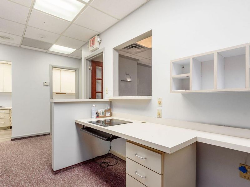 5180 E Main Street, Unit Entire 300, Columbus, OH 43213 Photo 10