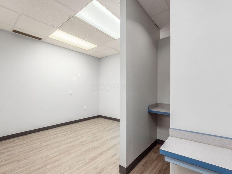 5180 E Main Street, Unit Entire 300, Columbus, OH 43213 Photo 29