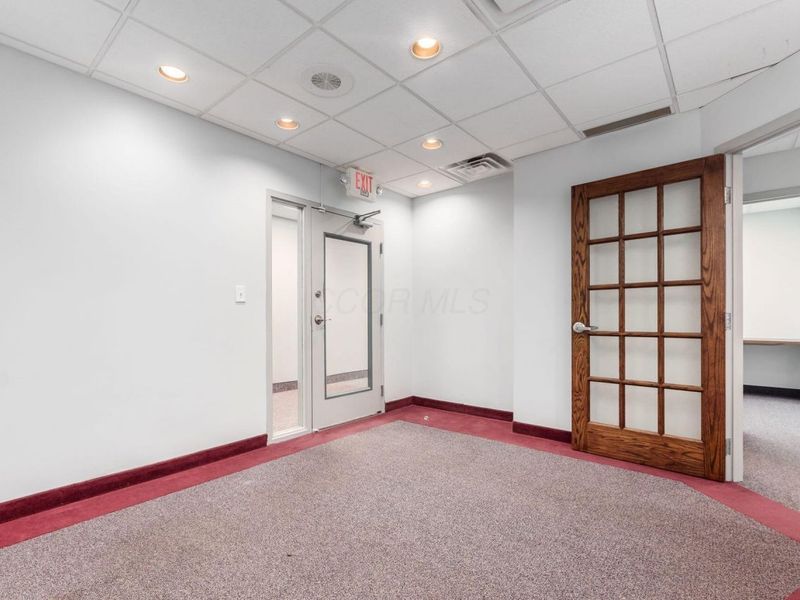 5180 E Main Street, Unit Entire 300, Columbus, OH 43213 Photo 36