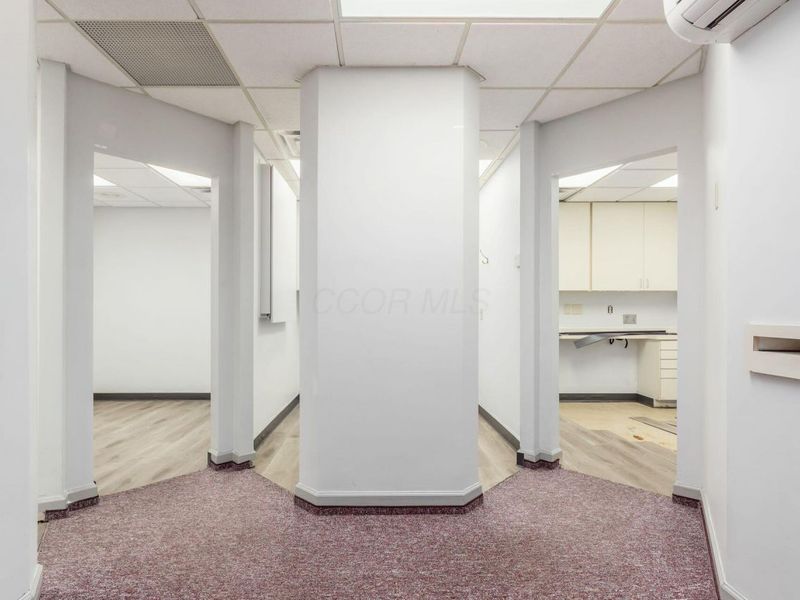 5180 E Main Street, Unit Entire 300, Columbus, OH 43213 Photo 4