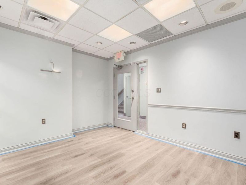 5180 E Main Street, Unit Entire 300, Columbus, OH 43213 Photo 7