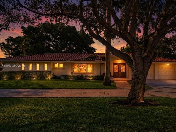 1266 NE 101st St, Miami Shores, FL 33138