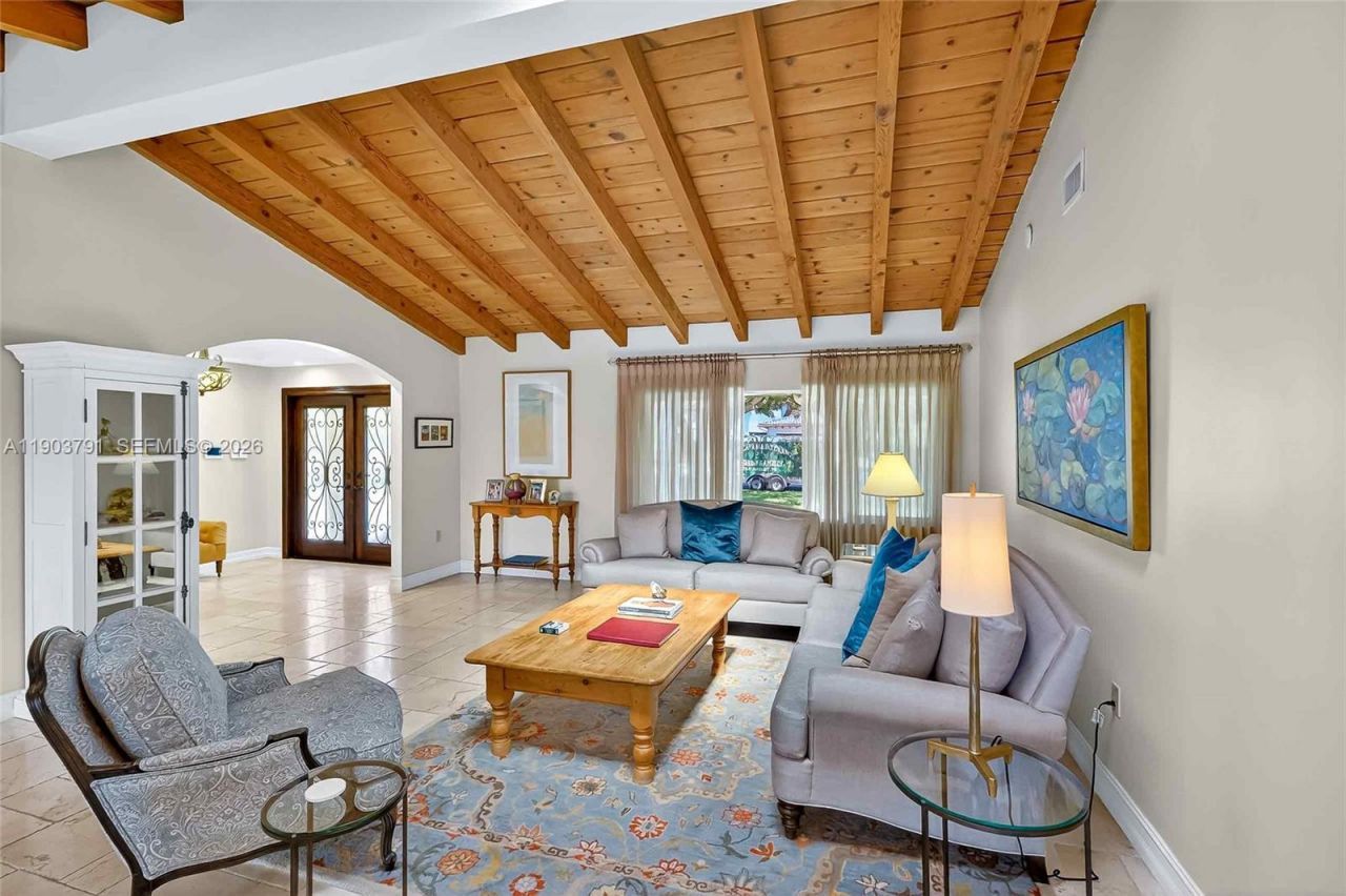 1266 NE 101st St, Miami Shores, FL 33138 Photo