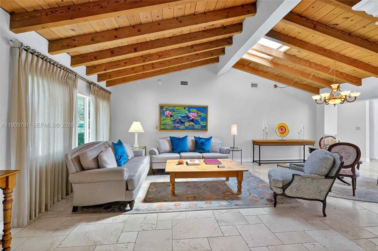 1266 NE 101st St, Miami Shores, FL 33138 Photo