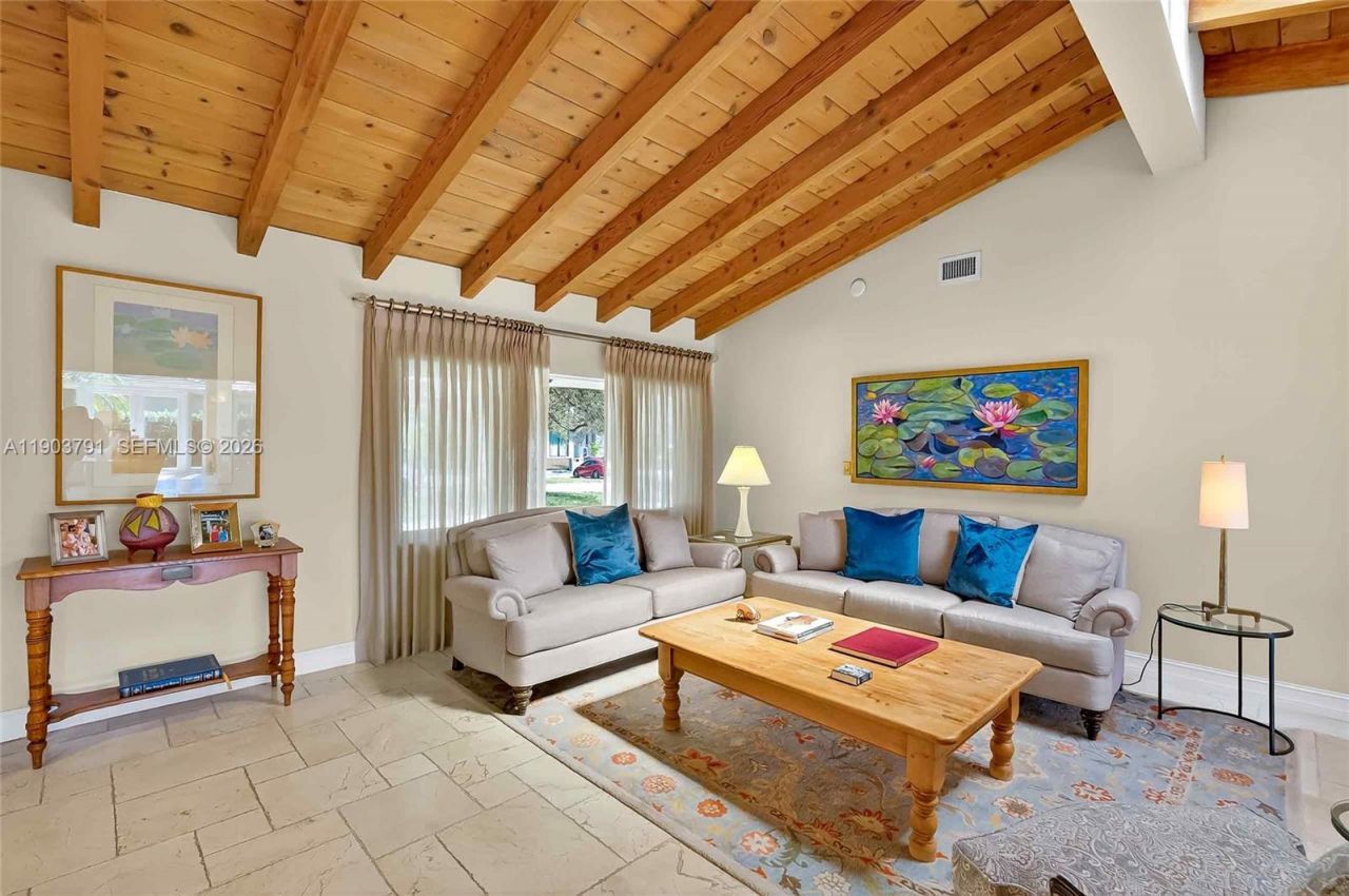 1266 NE 101st St, Miami Shores, FL 33138 Photo