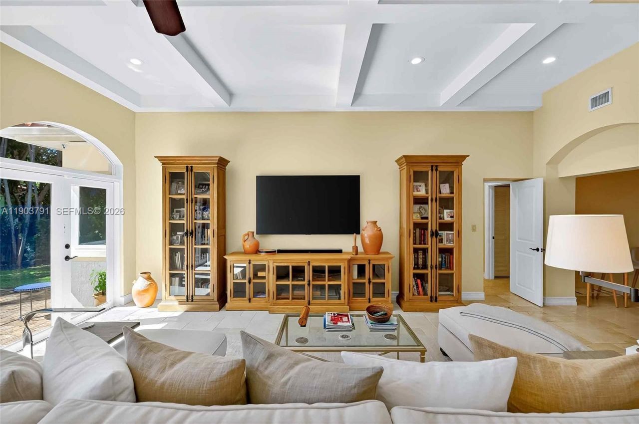 1266 NE 101st St, Miami Shores, FL 33138 Photo