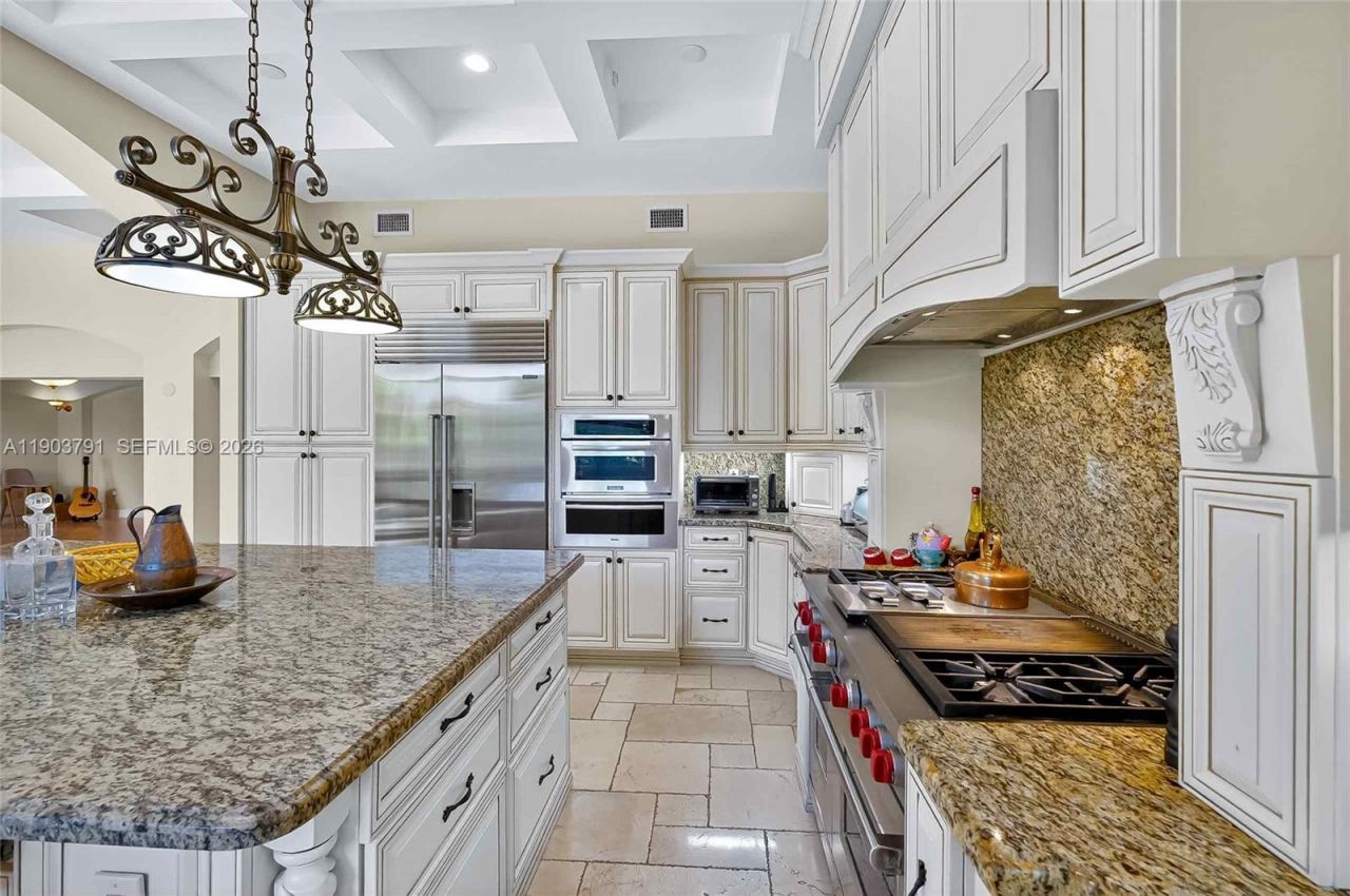 1266 NE 101st St, Miami Shores, FL 33138 Photo