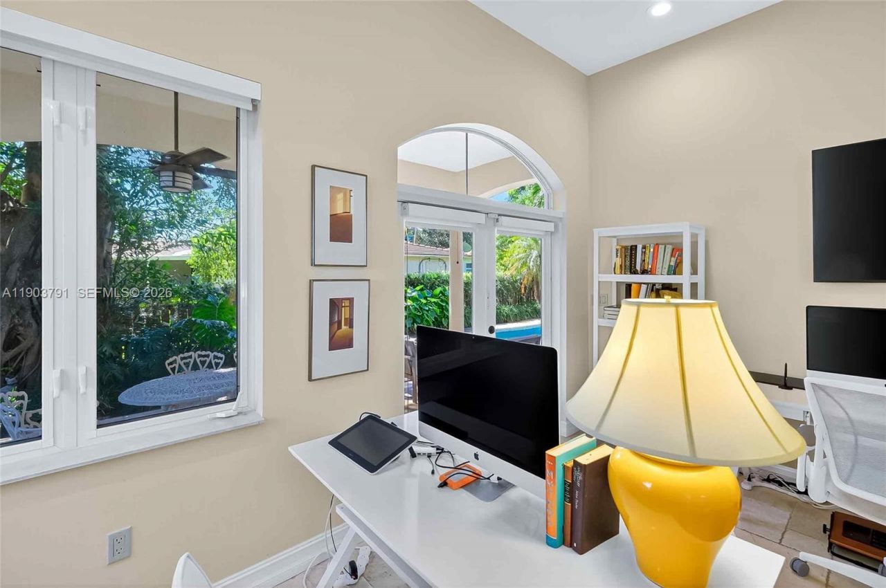 1266 NE 101st St, Miami Shores, FL 33138 Photo