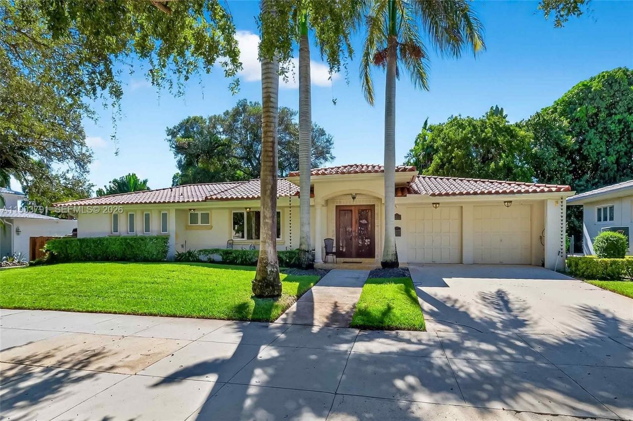 1266 NE 101st St, Miami Shores, FL 33138 Photo