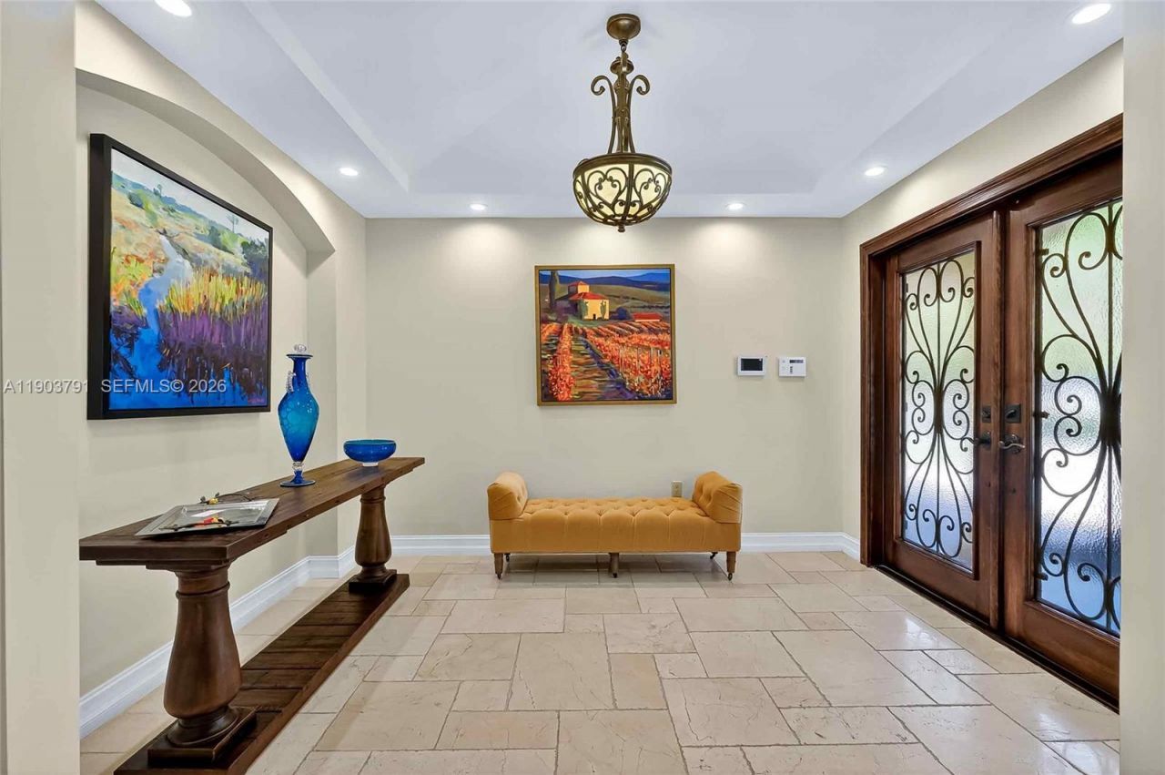 1266 NE 101st St, Miami Shores, FL 33138 Photo