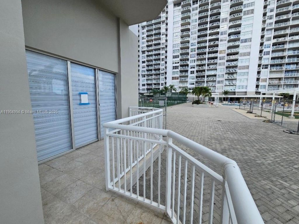 18041 Biscayne Blvd, Unit 204, Aventura, FL 33160 Photo