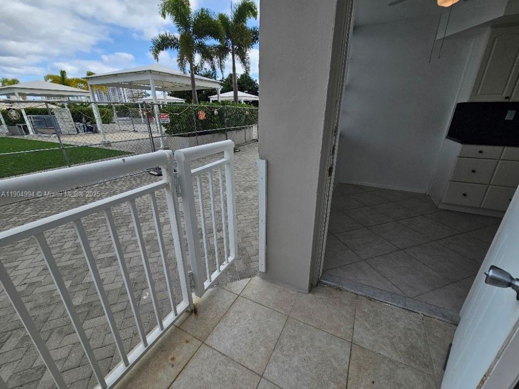 18041 Biscayne Blvd, Unit 204, Aventura, FL 33160 Photo