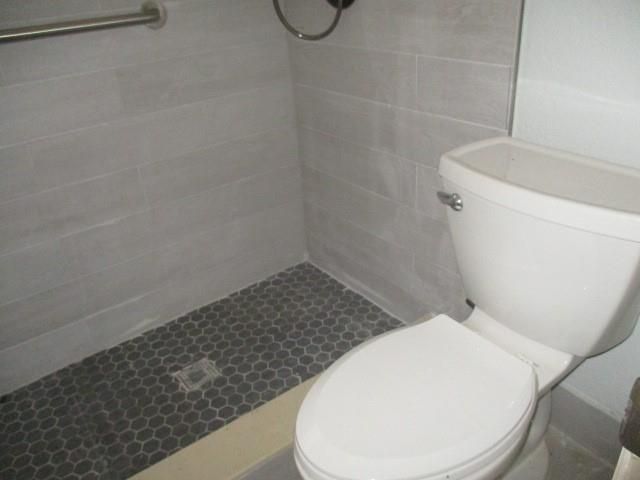 3940 NW 42nd Avenue, Unit 113, Lauderdale Lakes, FL 33319 Photo