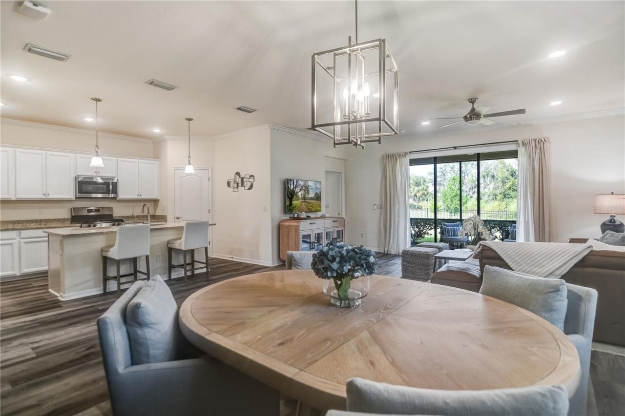 10015 Marbella Drive, Bradenton, FL 34211 Photo