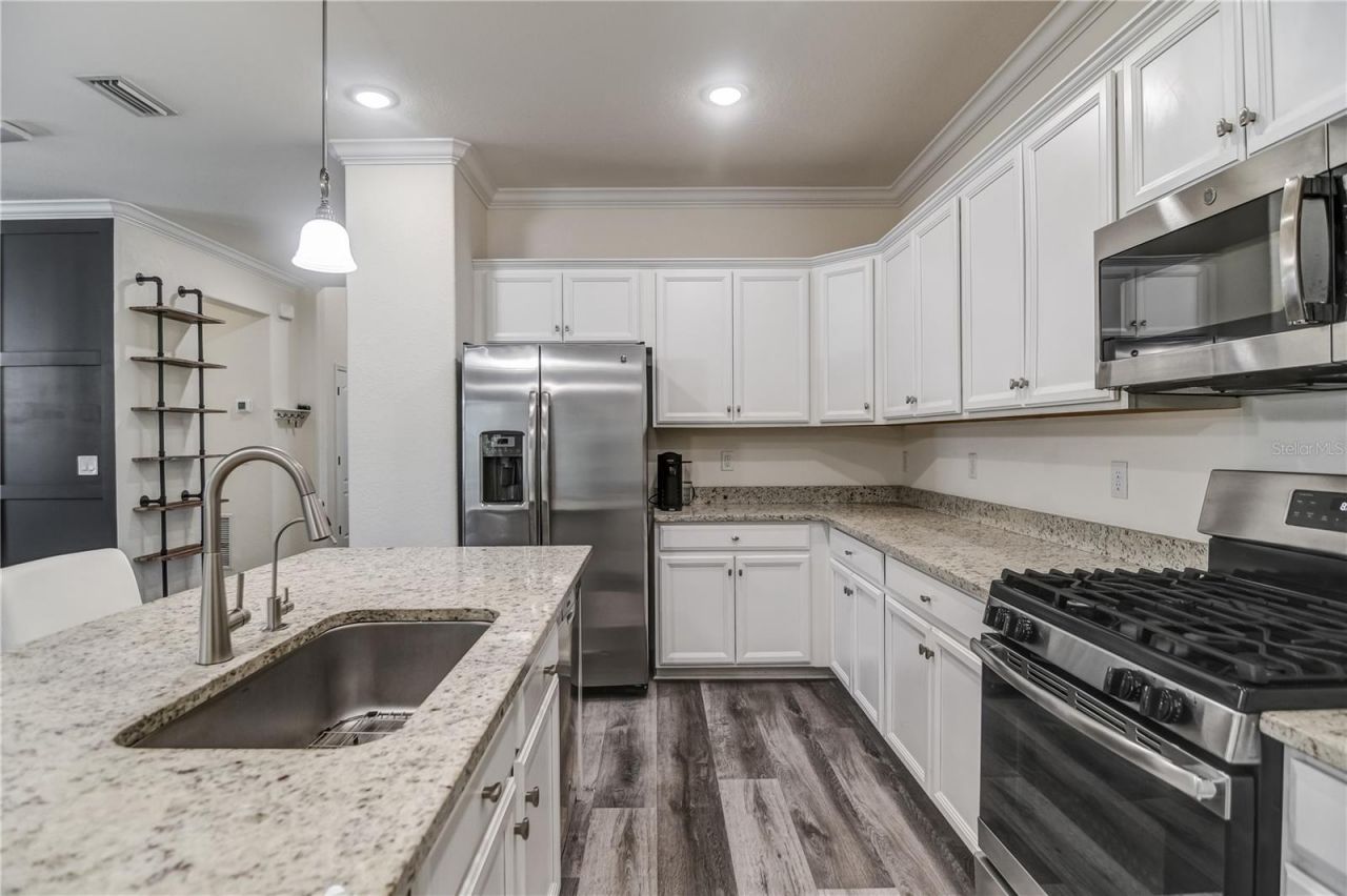 10015 Marbella Drive, Bradenton, FL 34211 Photo