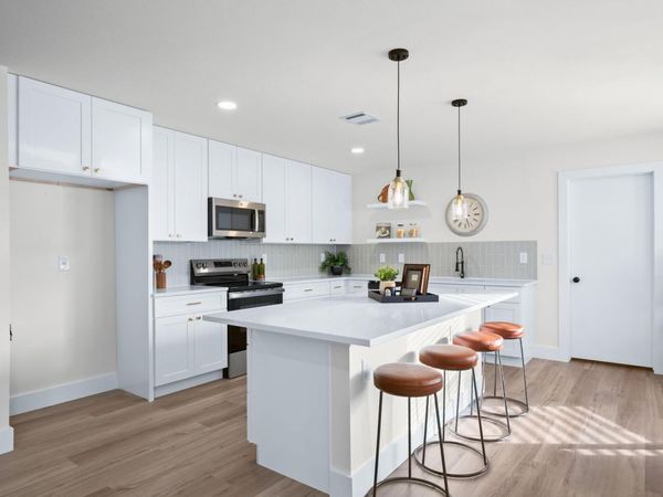 17901 Narsitin LN, Pflugerville, TX 78660