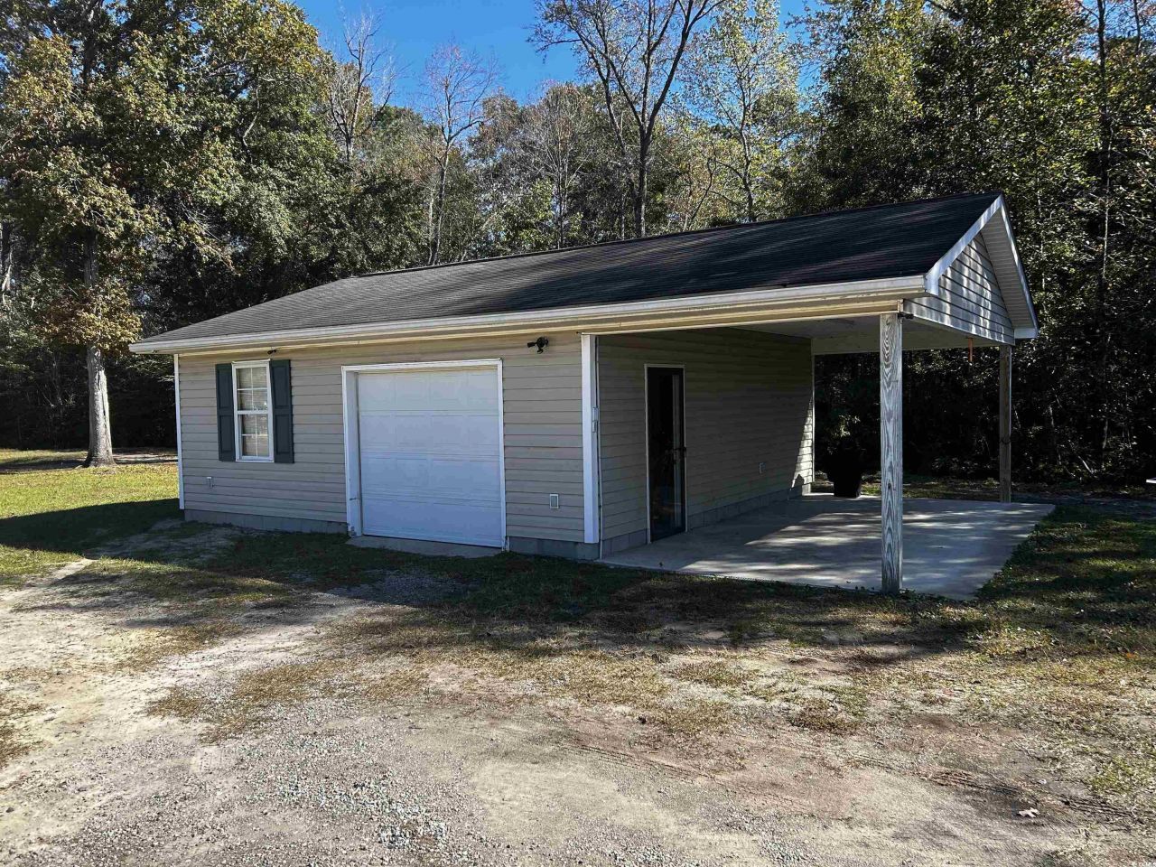 255 Ole Maple St. Photo 22