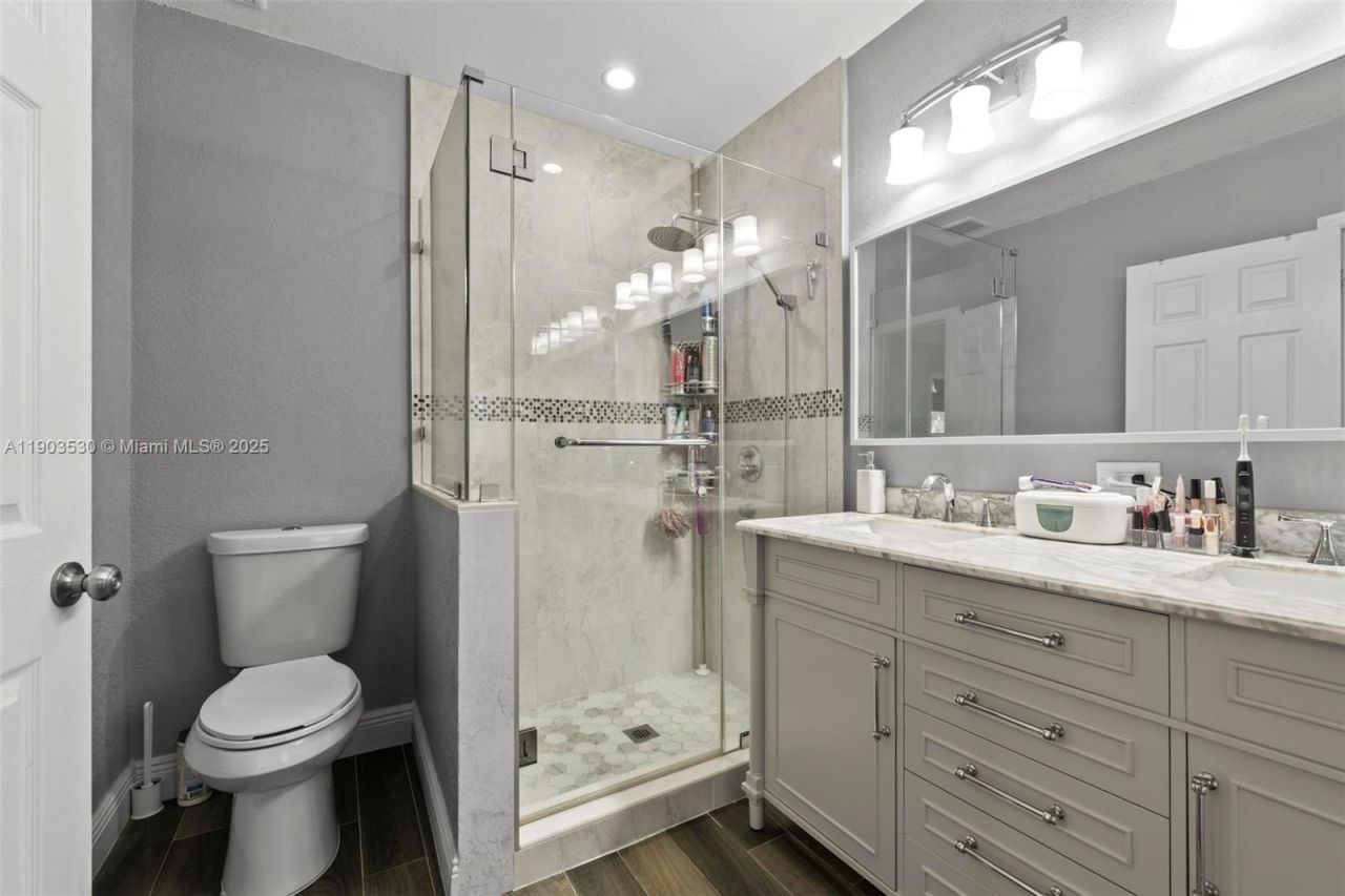 52 Flagler Dr, Miami Springs, FL 33166 Photo