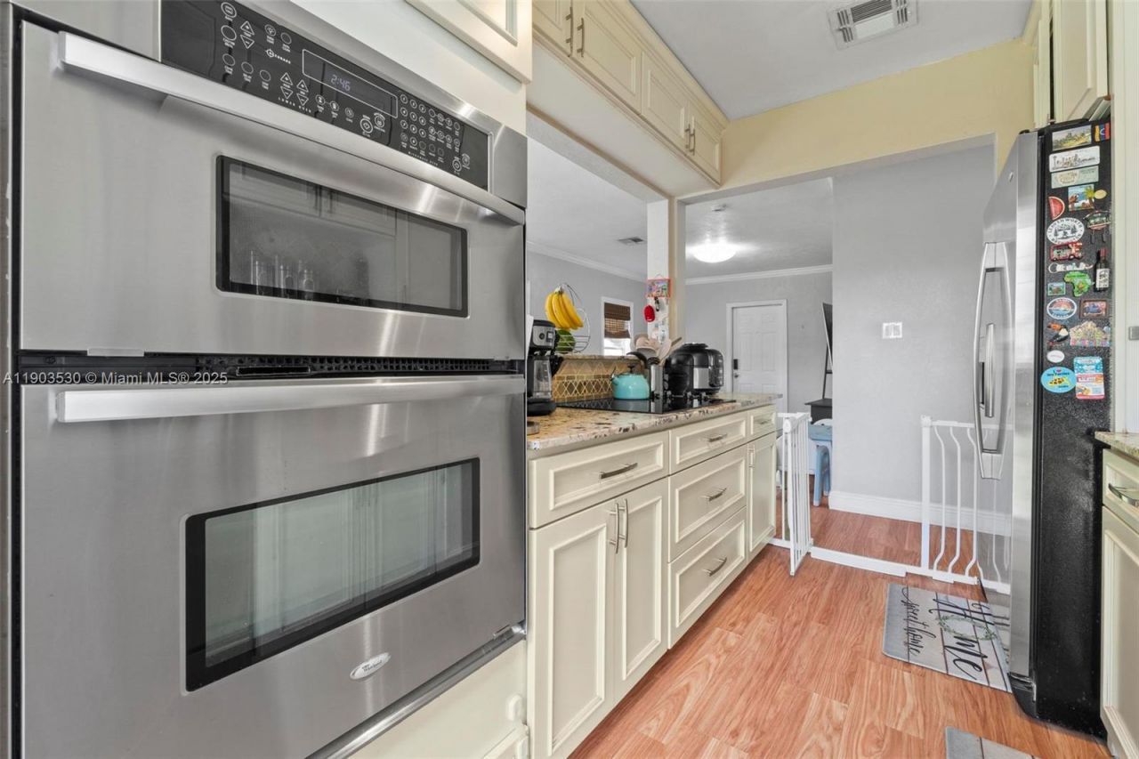 52 Flagler Dr, Miami Springs, FL 33166 Photo