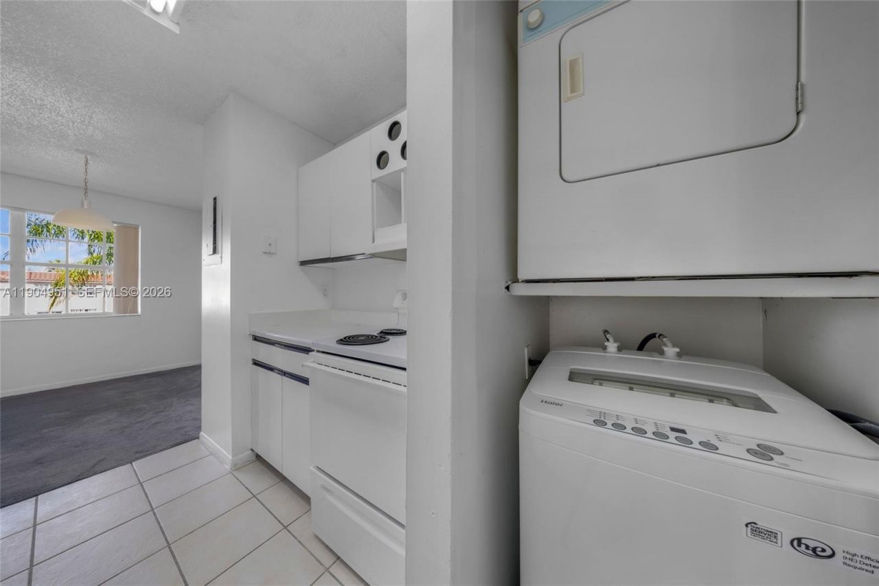 8713 SW 5th St, Unit 206, Pembroke Pines, FL 33025 Photo