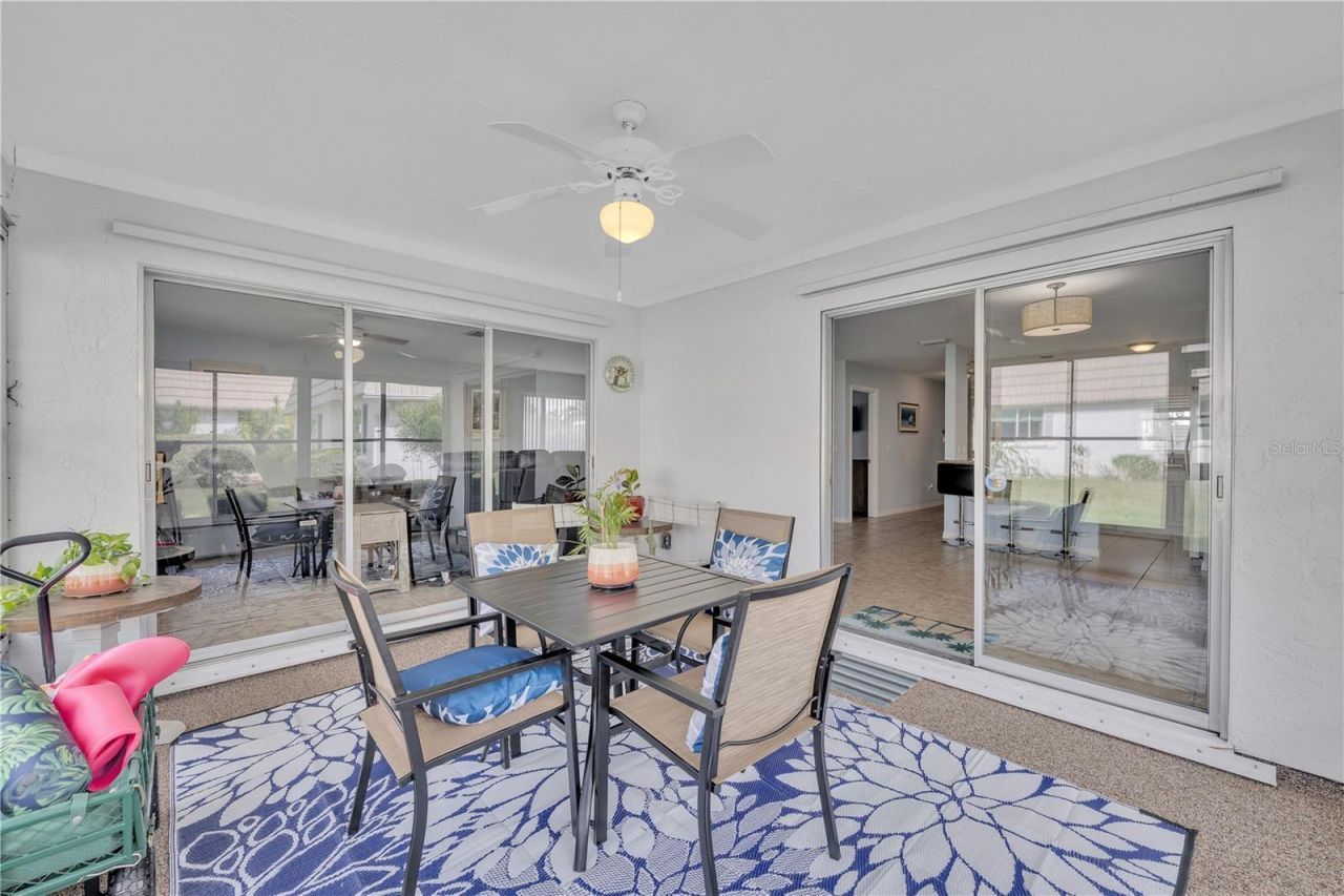 2401 Riverbluff Parkway, Unit V240, Sarasota, FL 34231 Photo