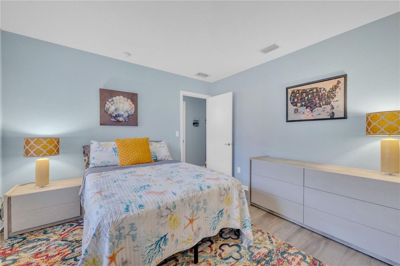 2401 Riverbluff Parkway, Unit V240, Sarasota, FL 34231 Photo