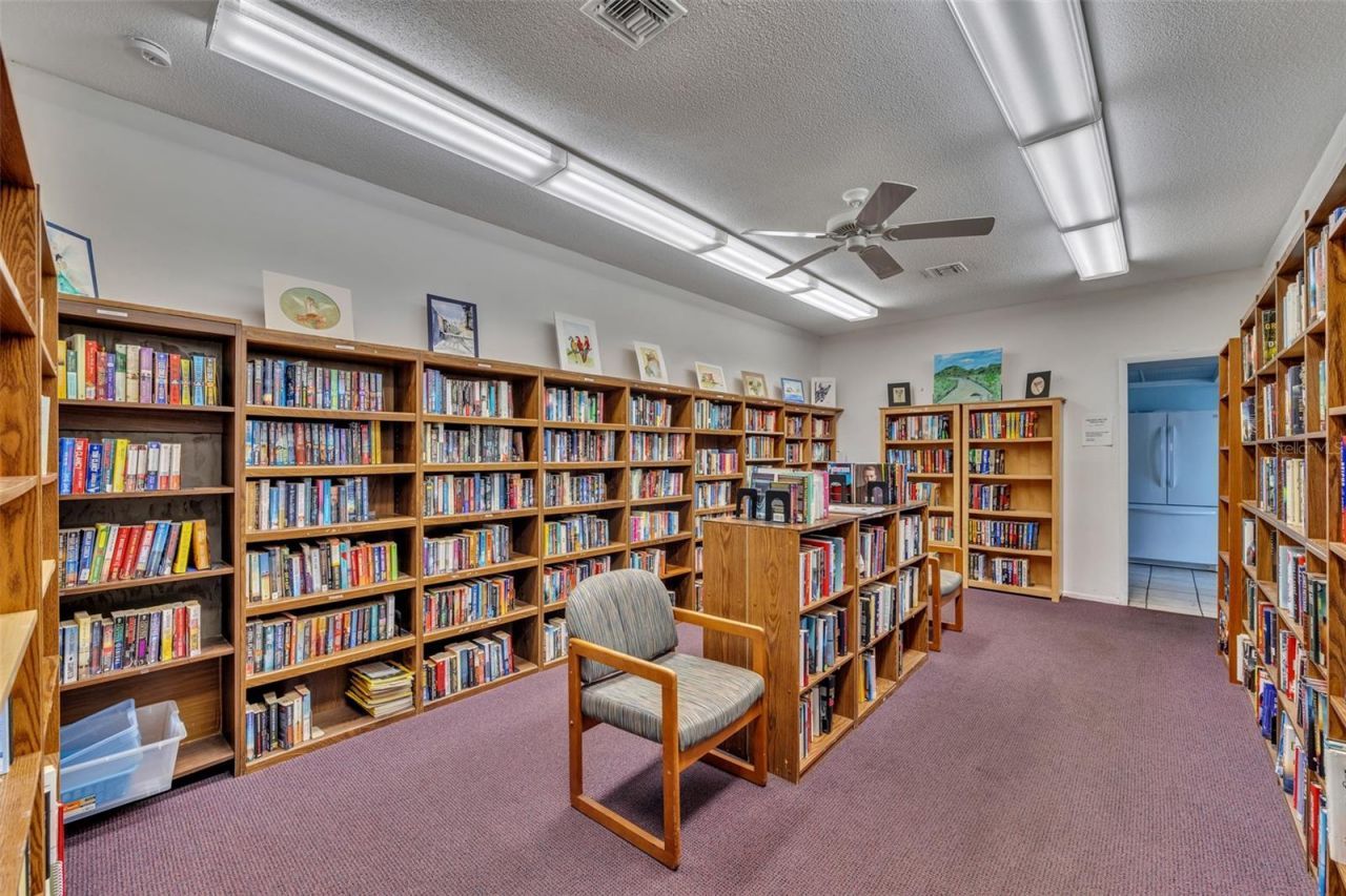 2401 Riverbluff Parkway, Unit V240, Sarasota, FL 34231 Photo