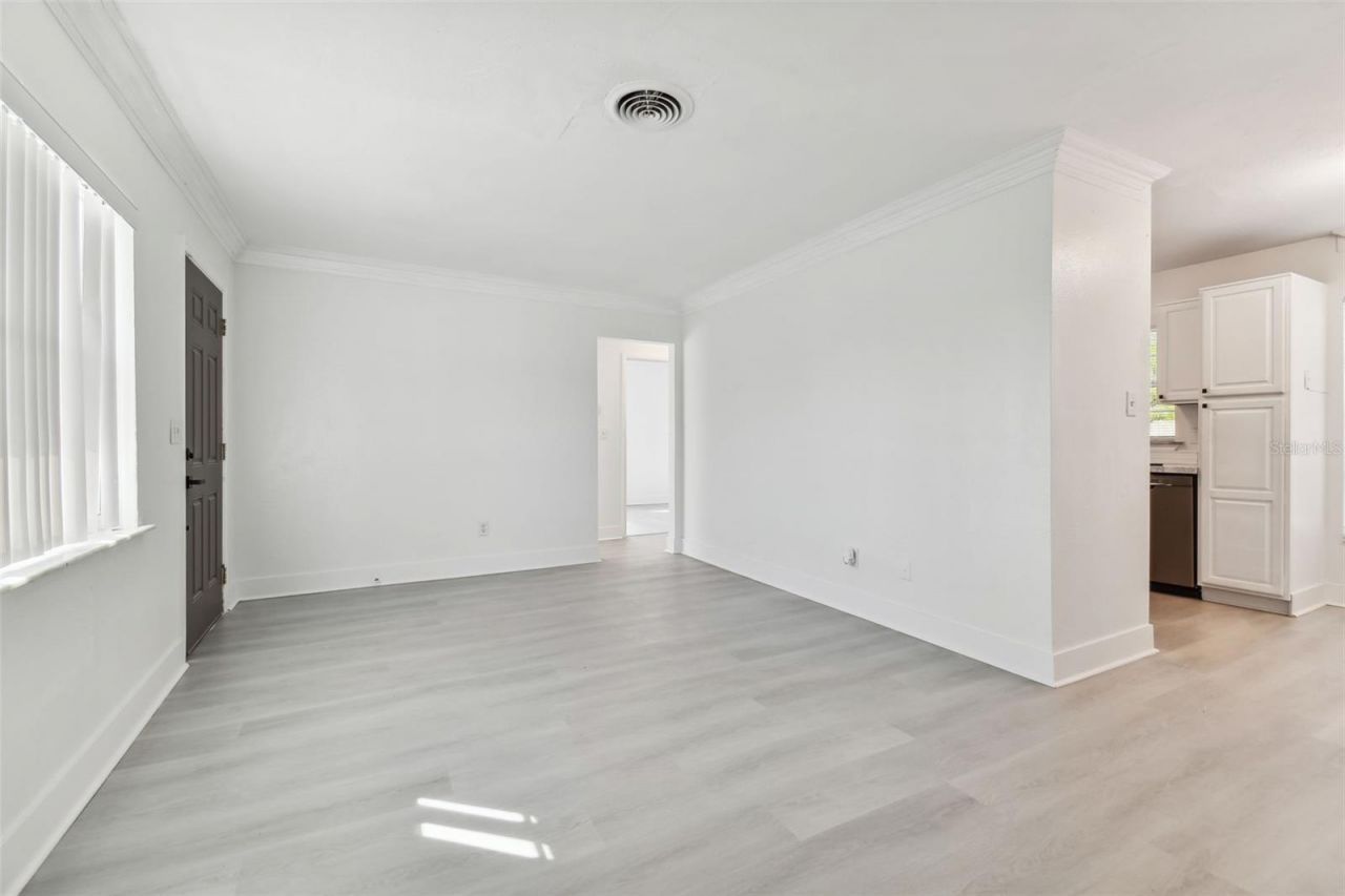 1101 75th Avenue N, Saint Petersburg, FL 33702 Photo