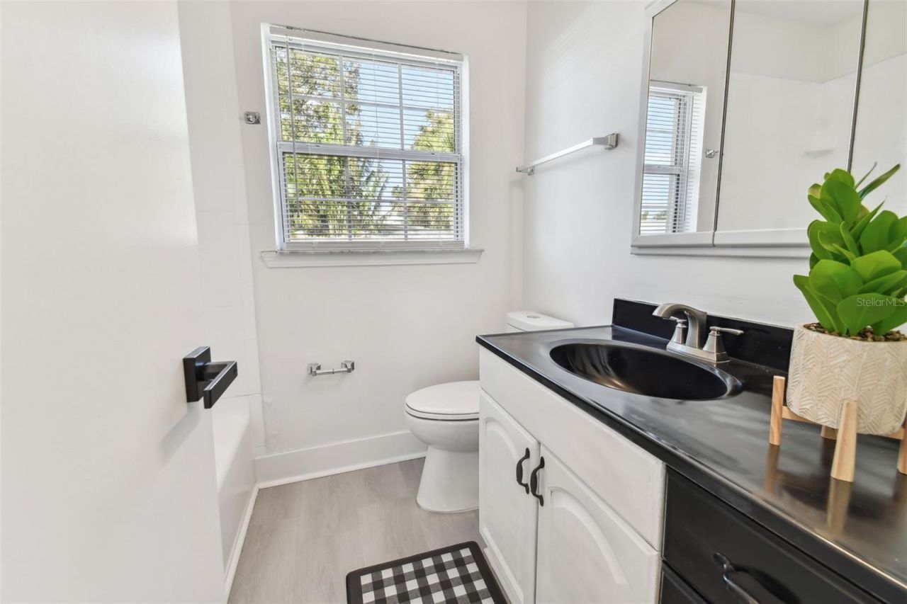 1101 75th Avenue N, Saint Petersburg, FL 33702 Photo