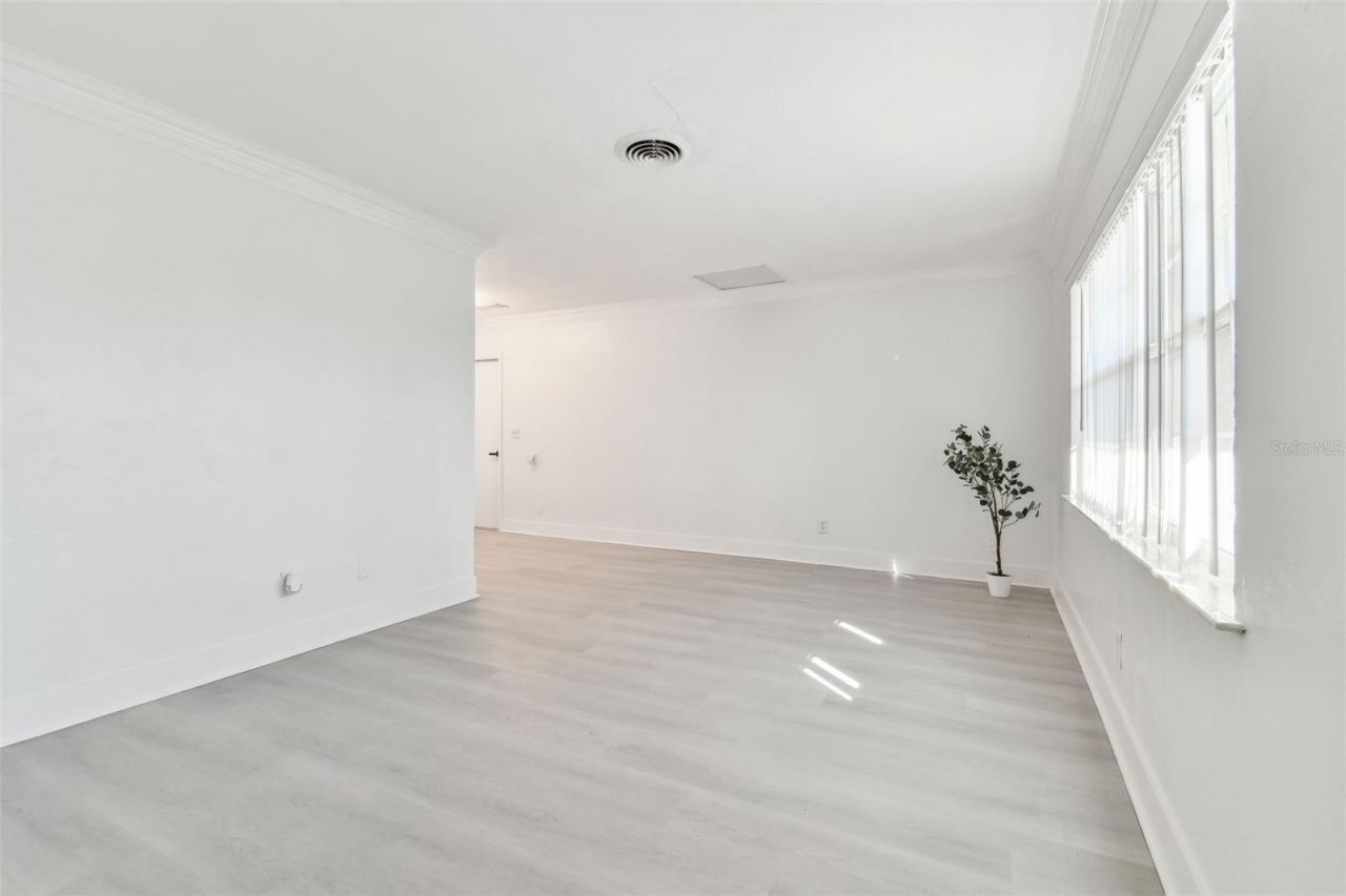 1101 75th Avenue N, Saint Petersburg, FL 33702 Photo