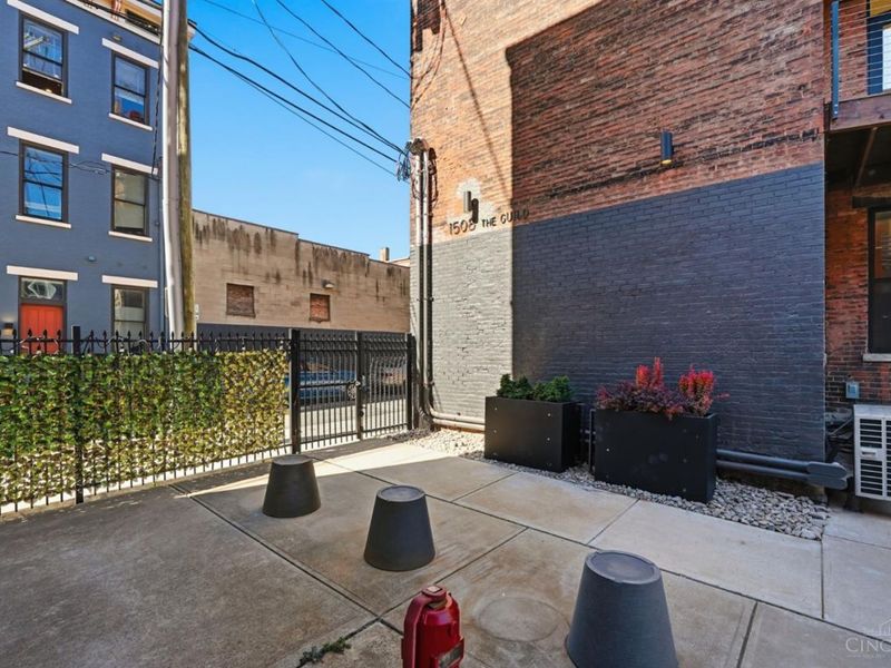 1508 Pleasant Street, Unit PH1, Cincinnati, OH 45202 Photo 54